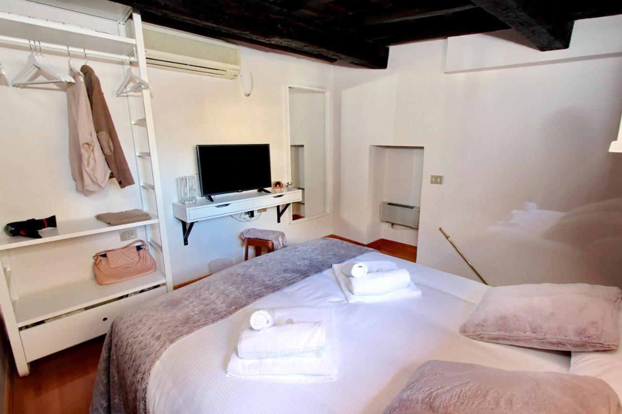 Rent In Apartamento