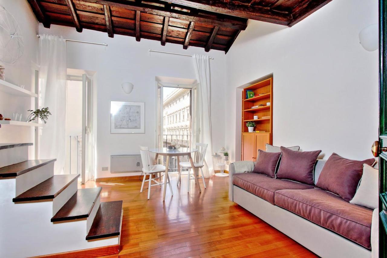 Rent In Roma